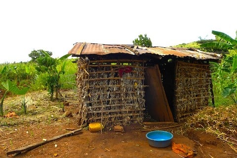 Building an African house (step-by-step guide)